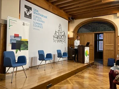 Escuela comunicacion Ambiental