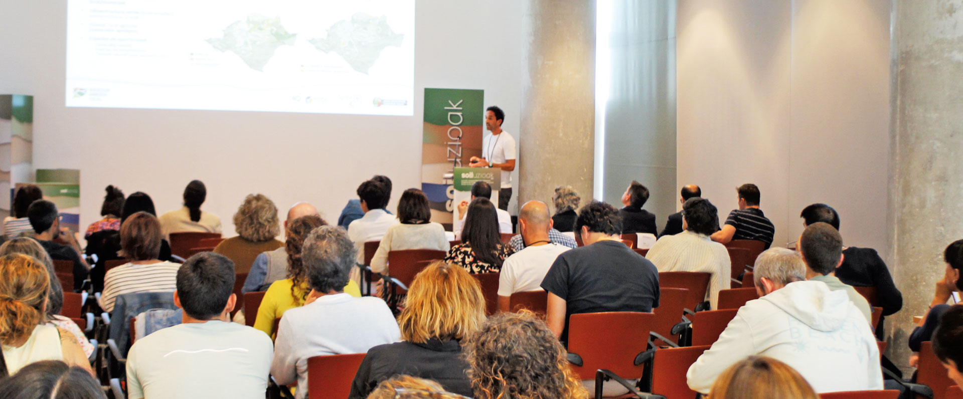 Udalsarea 2030 presenta buenas prácticas de protección del suelo en el ámbito municipal en el marco del congreso SOILUZIOAK 2023