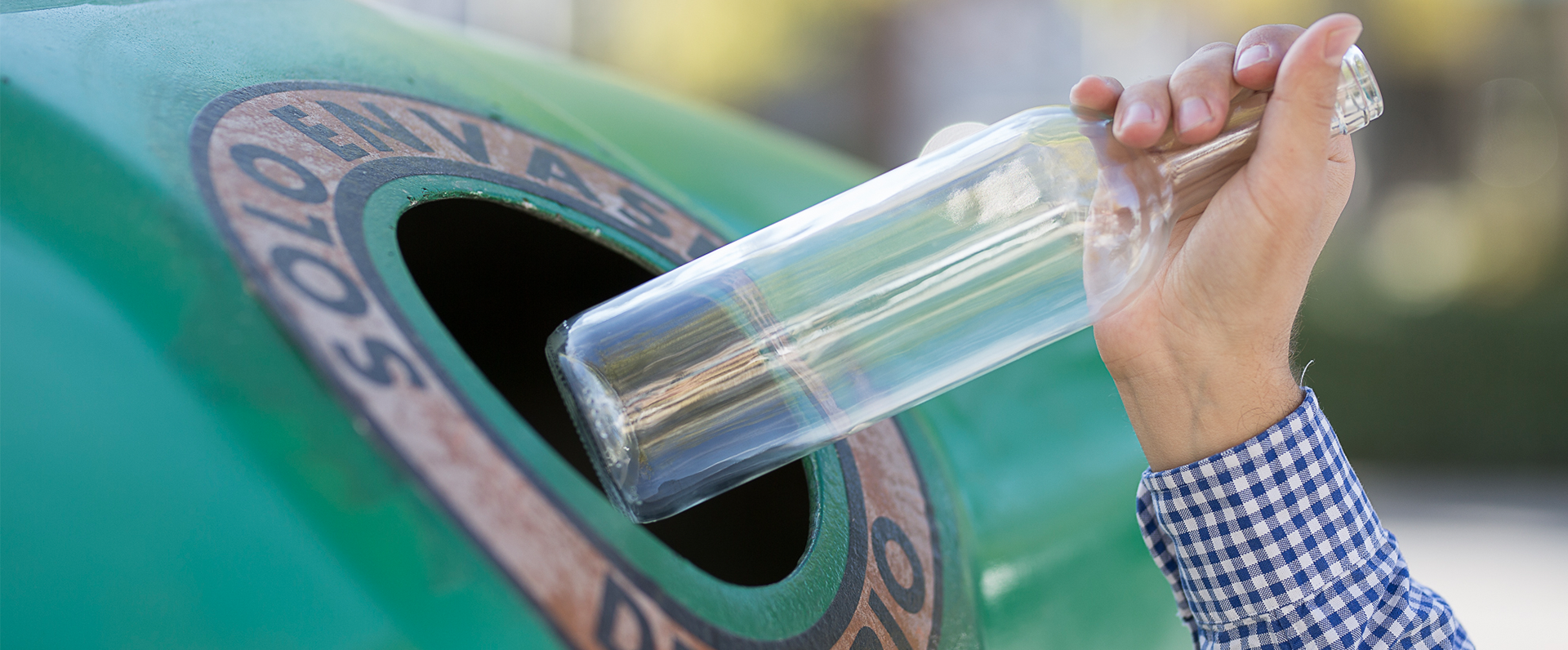 Euskadi es la segunda comunidad autónoma que más vidrio recicla de todo el Estado