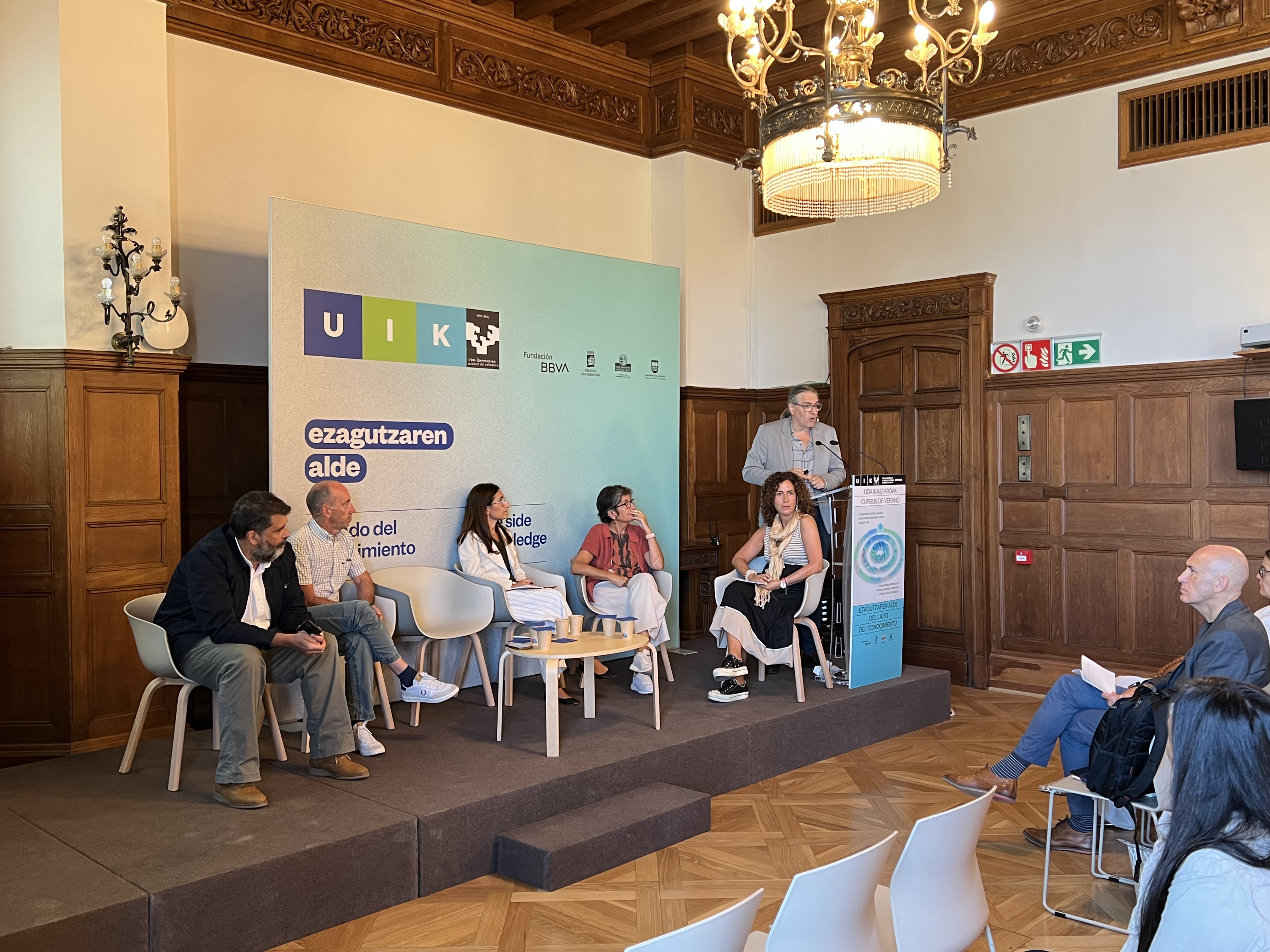 Mesa redonda